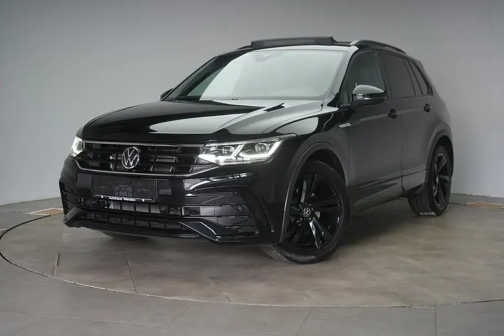 Gebraucht VW Tiguan R-line 150 PS (110 kW) 2022 Schwarz SUV