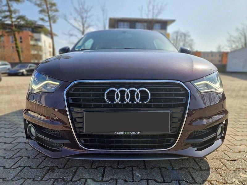 Gebraucht Audi A1 S-Line 122 PS (89 kW) 2012 Violet Kleinwagen