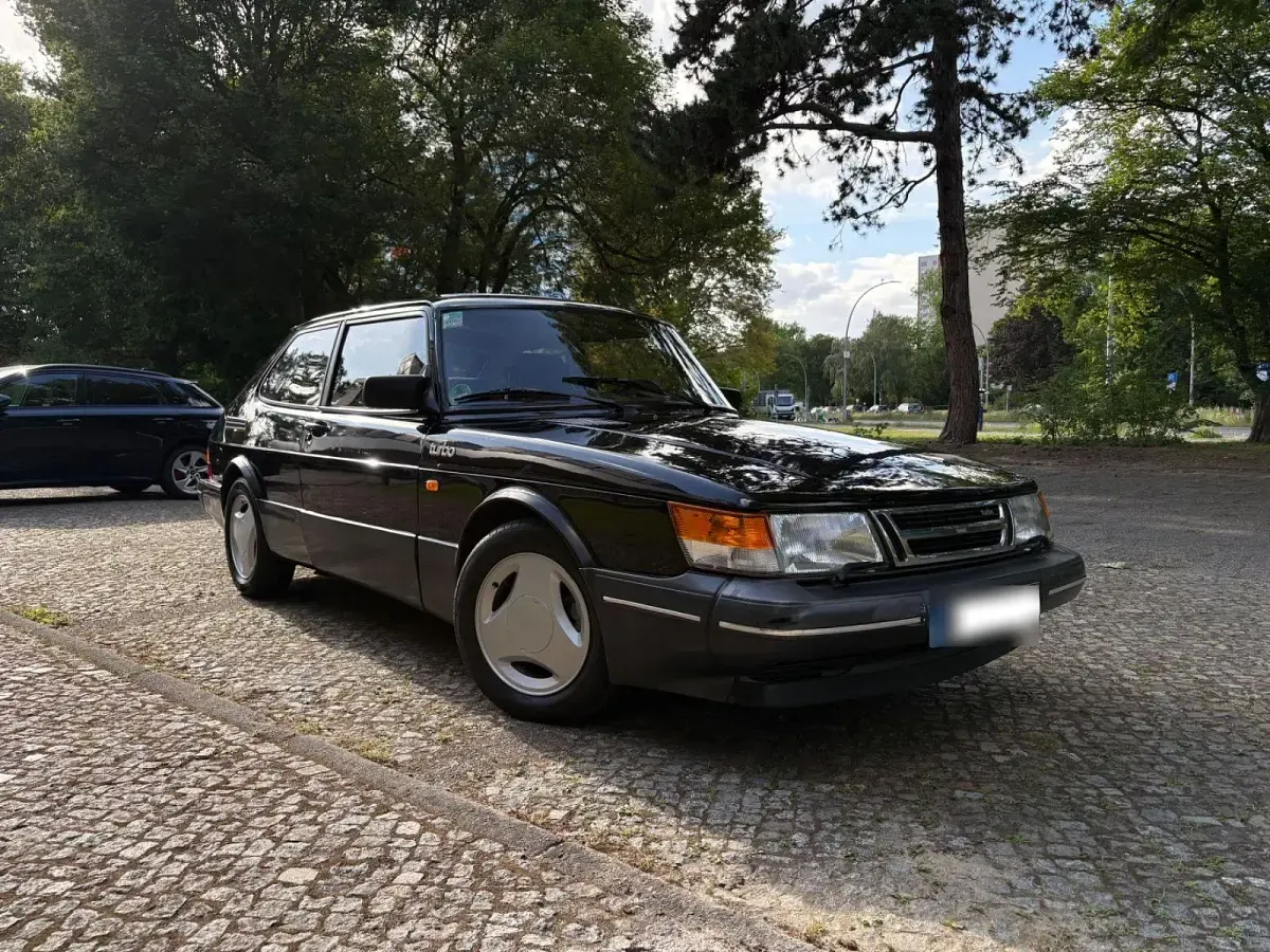 Gebraucht Saab 900 160 PS (117 kW) 1991 Schwarz Coupé