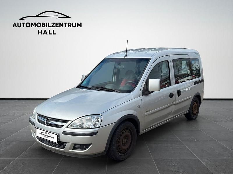 Second-hand Opel Combo 101 CP (74 kW) 2000 Argintiu Monovolum