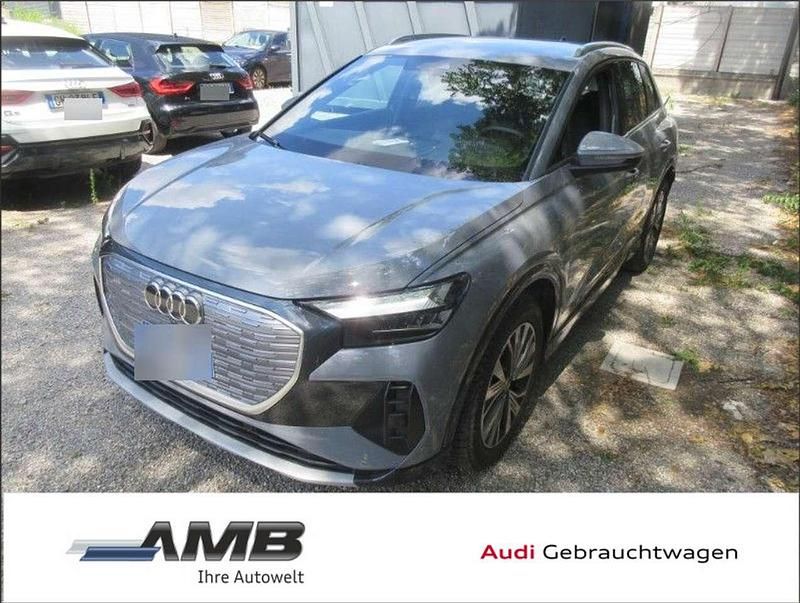 Kieselgrau Gebraucht 2024 Audi Q4 e-tron Advanced SUV | 37.820 € (Etwas zu teuer) - Bild 1/3