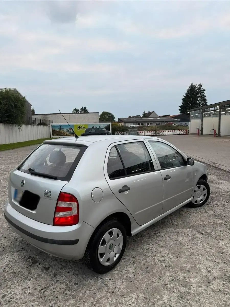 Gebraucht Skoda Fabia 54 PS (39 kW) 2005 Grau Kleinwagen