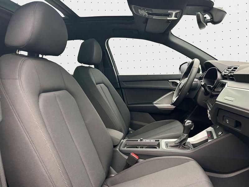 Gebraucht Audi Q3 S-Line 150 PS (110 kW) 2025 Mythosschwarz metallic SUV