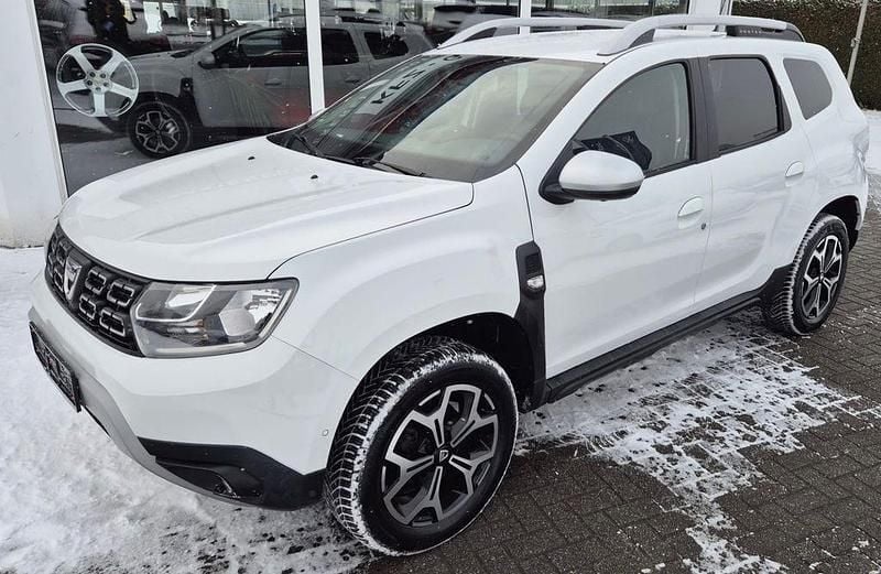 Weiß Gebraucht 2018 Dacia Duster Prestige SUV | 10.400 € (Etwas zu teuer) - Bild 1/4