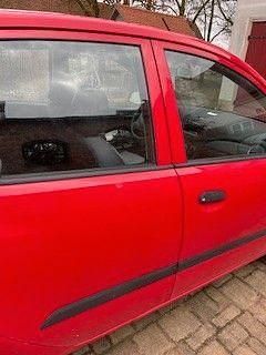 Gebraucht Hyundai i10 Classic 69 PS (50 kW) 2011 Rot Kleinwagen