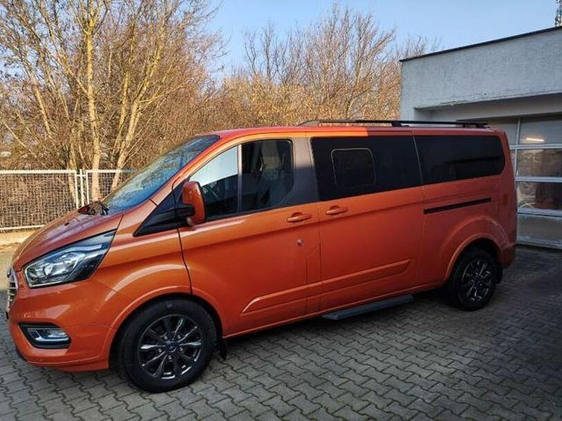 Gebraucht Ford Tourneo Custom 185 PS (136 kW) 2021 Orange Van