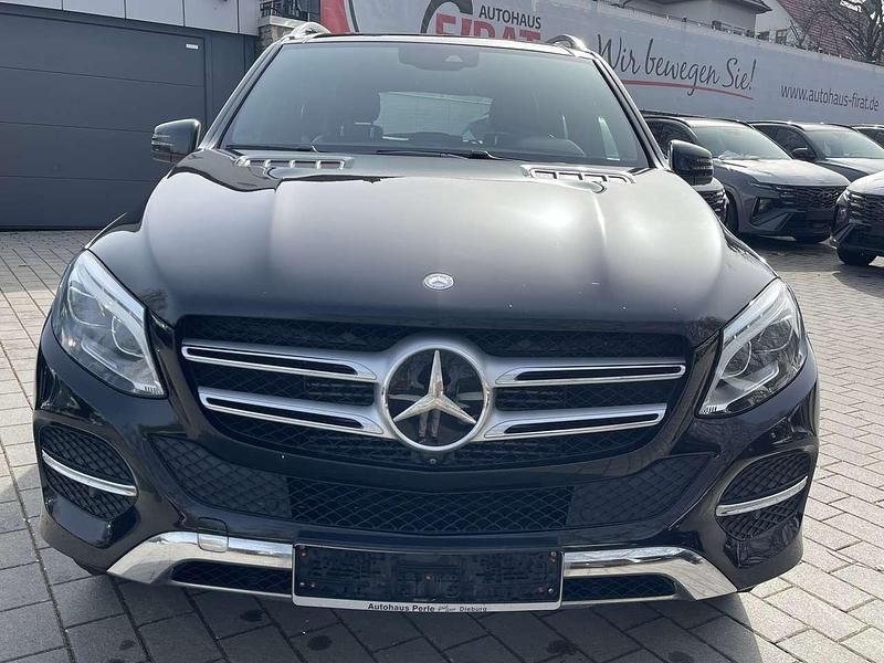 Gebraucht Mercedes 350 258 PS (189 kW) 2016 Obsidianschwarz SUV