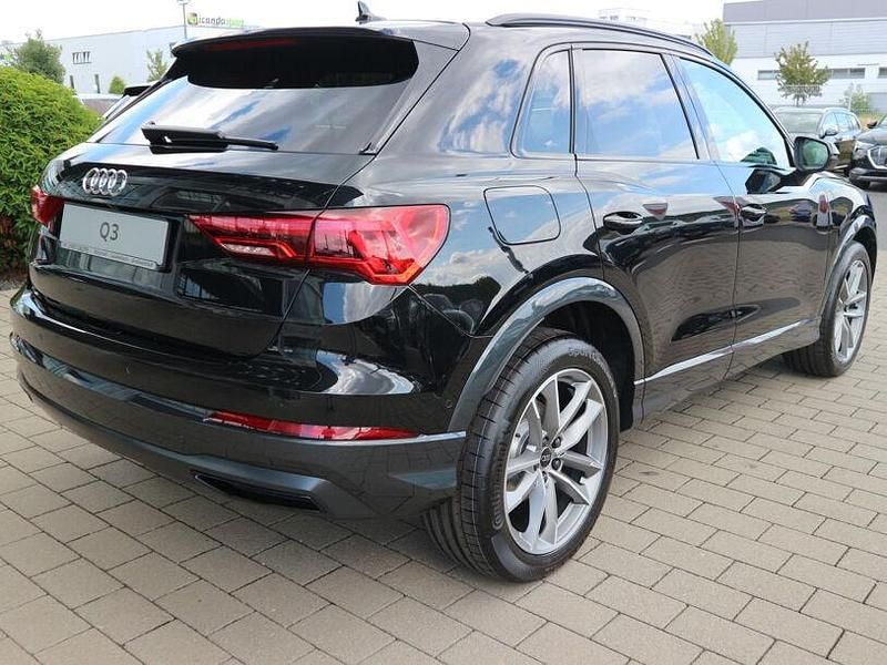Gebraucht Audi Q3 Advanced Plus 150 PS (110 kW) 2023 Schwarz SUV