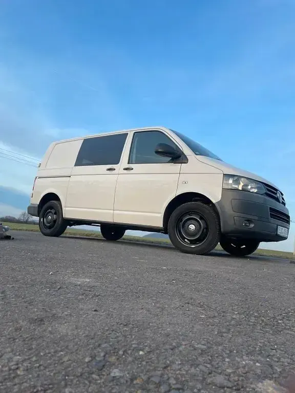 Second-hand VW Transporter 140 CP (102 kW) 2013 Alb Van