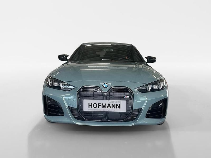 Neu BMW M440 M Sport 374 PS (275 kW) 2026 Cape york grün metallic Limousine