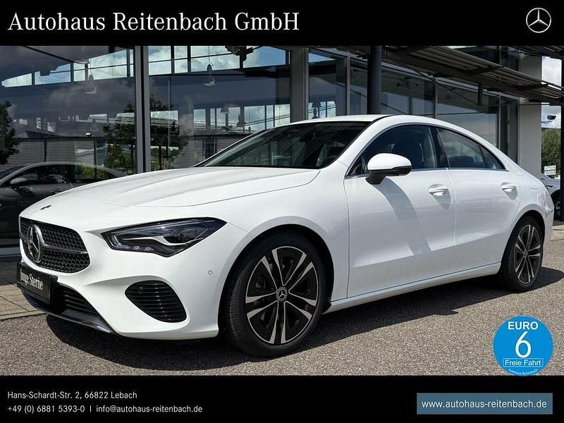 Unilack polarweiß Gebraucht 2024 Mercedes CLA180 Progressive Limousine | 31.099 € (Guter Preis) - Bild 1/4