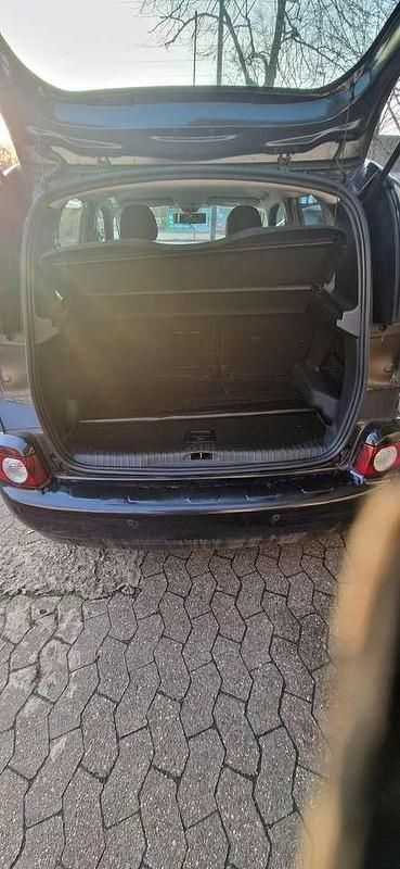 Gebraucht Citroën C3 Picasso Tendance 109 PS (80 kW) 2010 Farbe schwarz obsidi Van / Kleinbus