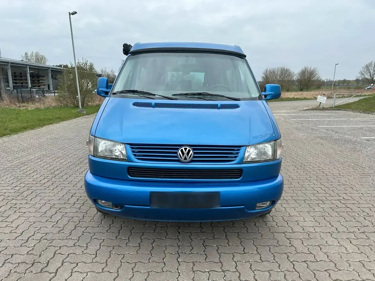 Gebraucht VW Multivan 102 PS (75 kW) 1999 Blau Van / Kleinbus