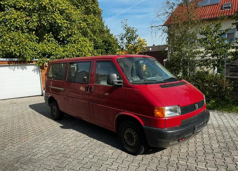 Rot Gebraucht 2004 VW T5 Van | 6.200 € (Guter Preis) - Bild 1/4