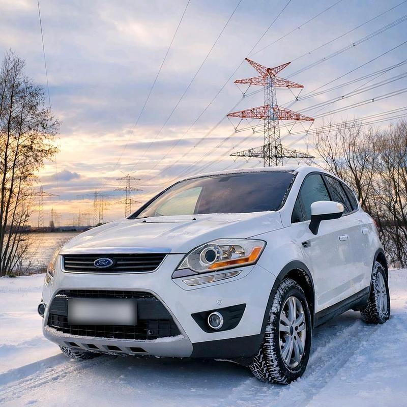 Second-hand Ford Kuga 163 CP (119 kW) 2012 Alb SUV