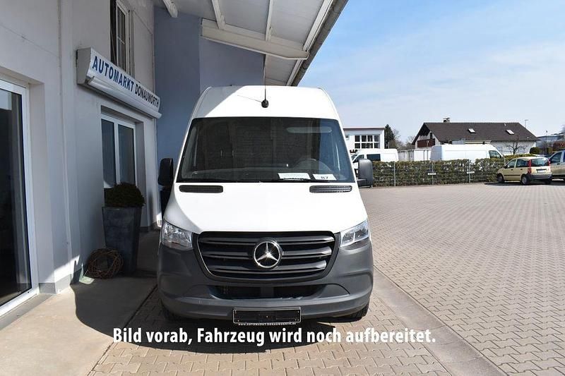 Gebraucht Mercedes Sprinter 150 PS (110 kW) 2023 Weiß Van