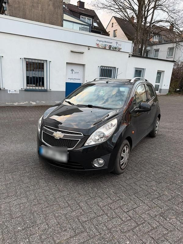 Second-hand Chevrolet Spark 82 CP (60 kW) 2011 Negru Hatchback