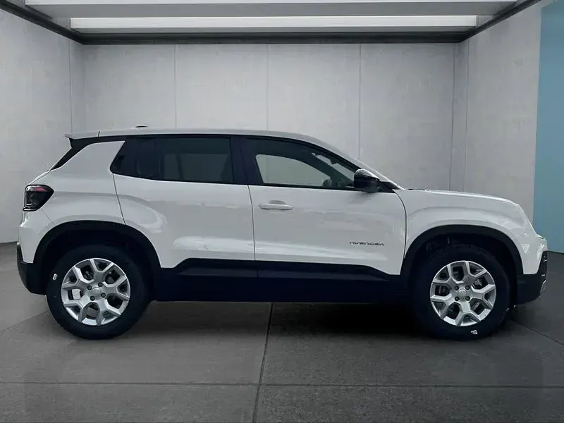 Neu Jeep Avenger 101 PS (74 kW) 2026 Weiß SUV