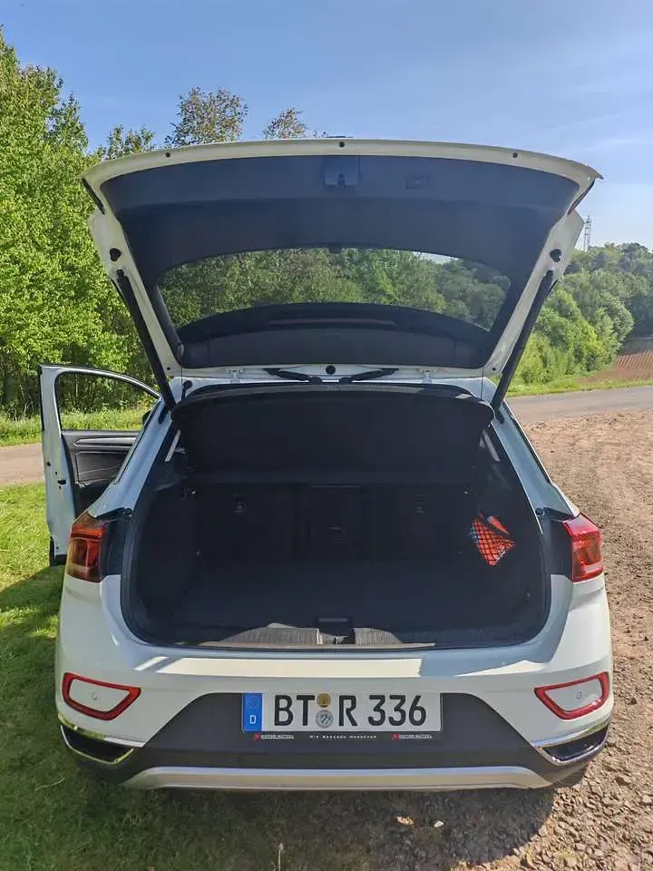 Używany VW T-Roc 150 KM (110 kW) 2022 Biały SUV