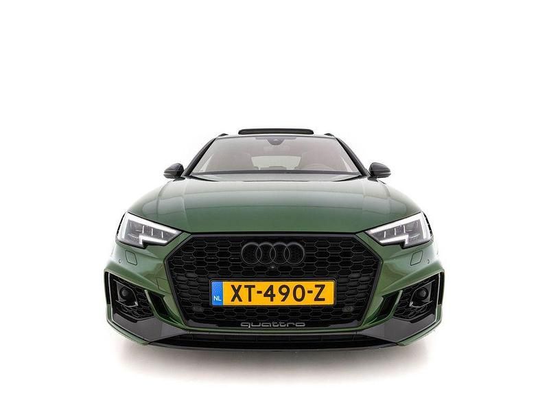 Gebraucht Audi RS4 Sport 451 PS (331 kW) 2018 Grün Limousine