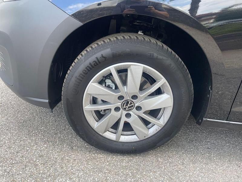 Gebraucht VW Caddy Basis 102 PS (75 kW) 2025 Schwarz Van / Kleinbus