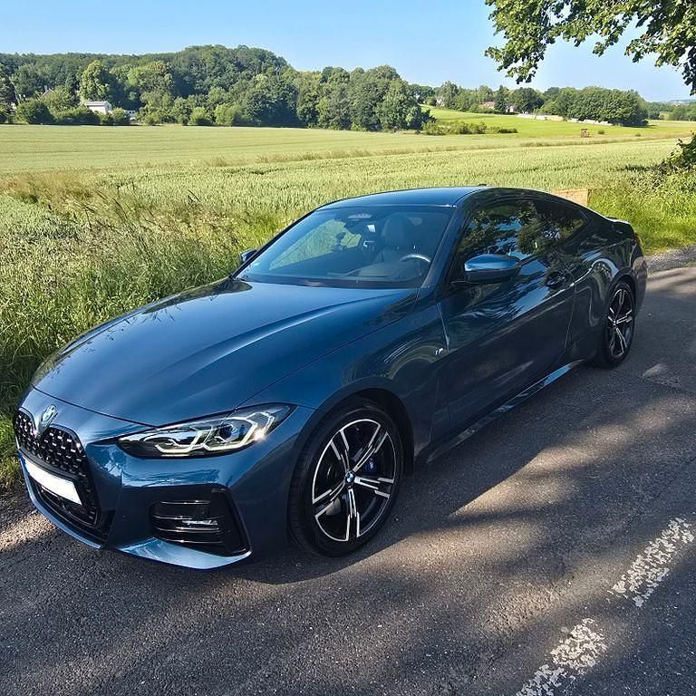 Blau Gebraucht 2021 BMW 430 M Sport Coupé | 42.499 € (Teuer) - Bild 1/4
