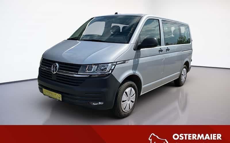 Silber Gebraucht 2021 VW Caravelle Trendline Van / Kleinbus | 38.790 € - Bild 1/4