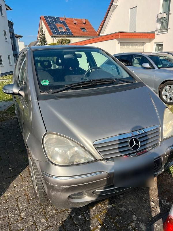 Grau Gebraucht 2004 Mercedes A200 Kleinwagen | 550 € - Bild 1/4