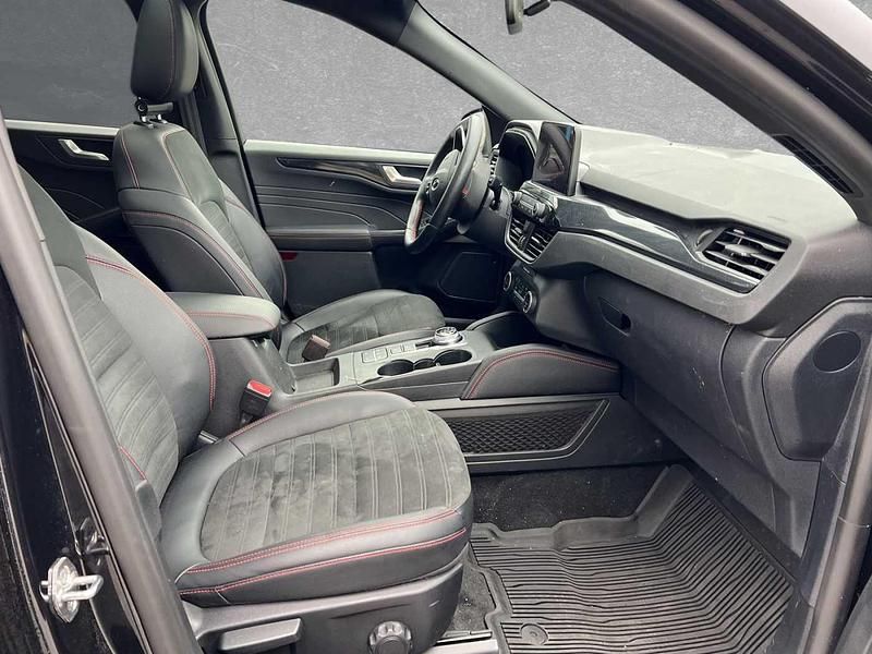 Gebraucht Ford Kuga Titanium 224 PS (164 kW) 2016 Grau (magneticgrau metallic) SUV