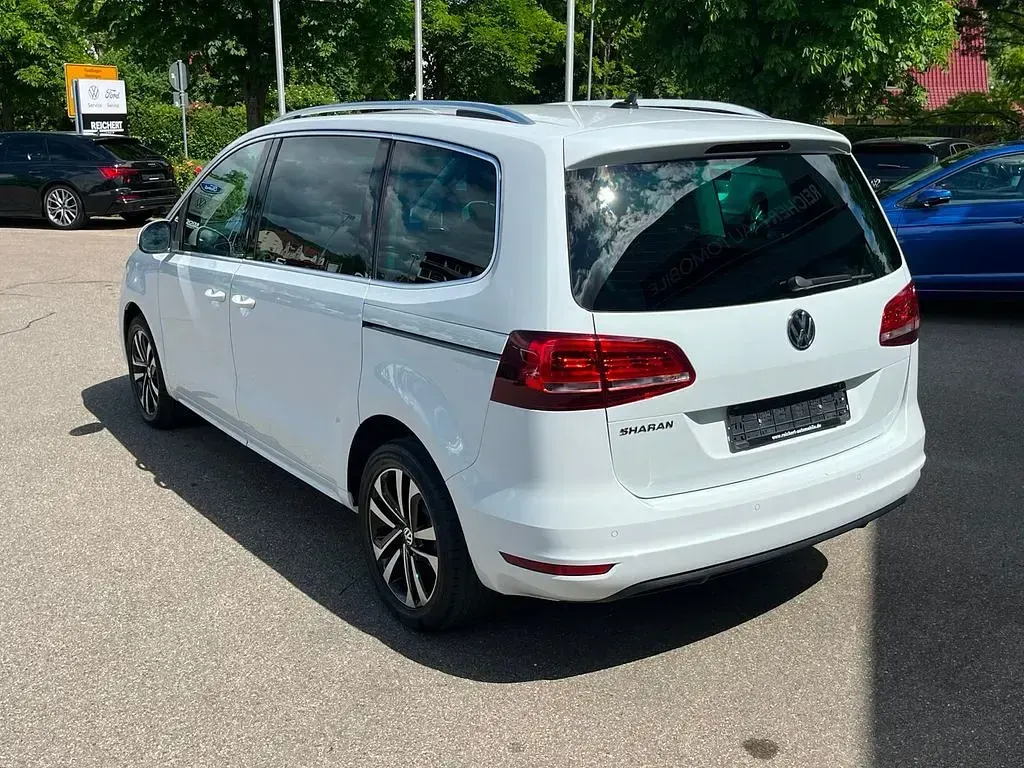 Gebraucht VW Sharan United 150 PS (110 kW) 2021 Weiß Van / Kleinbus