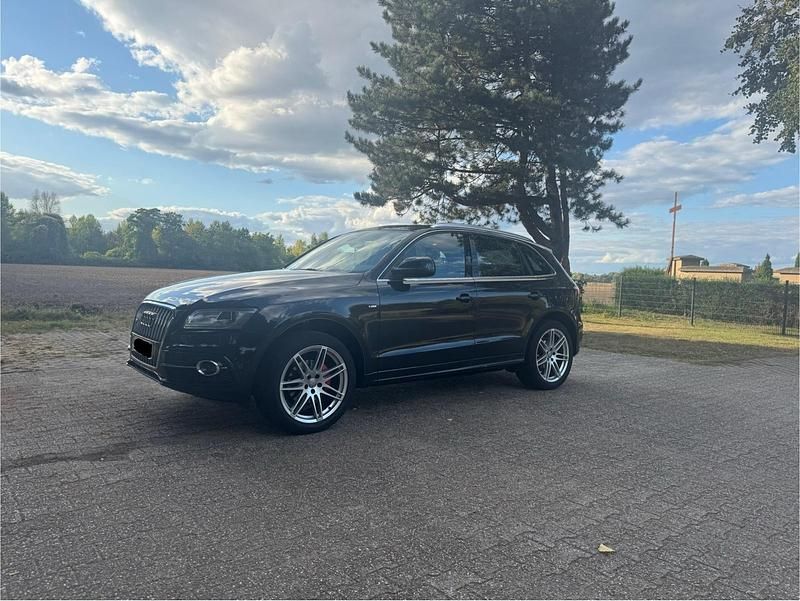 Schwarz Gebraucht 2014 Audi Q5 S-line plus SUV | 13.700 € (Superpreis) - Bild 1/4