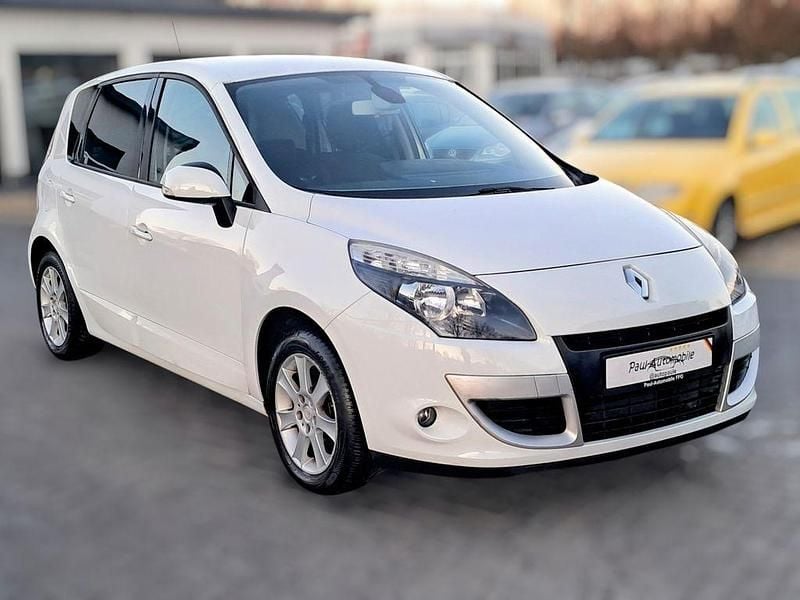 Gebraucht Renault Scénic III 110 PS (80 kW) 2011 Weiß Van / Kleinbus