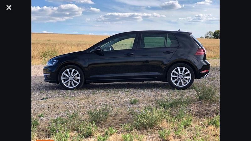 Gebraucht VW Golf VII Highline 220 PS (161 kW) 2017 Schwarz Limousine