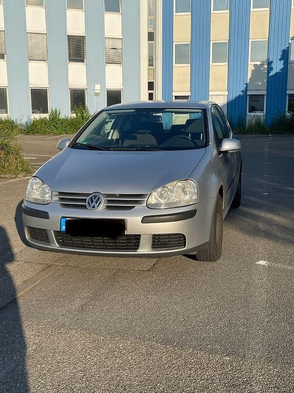 Silber Gebraucht 2005 VW Golf IV Comfortline Limousine | 1.699 € (Fairer Preis) - Bild 1/4