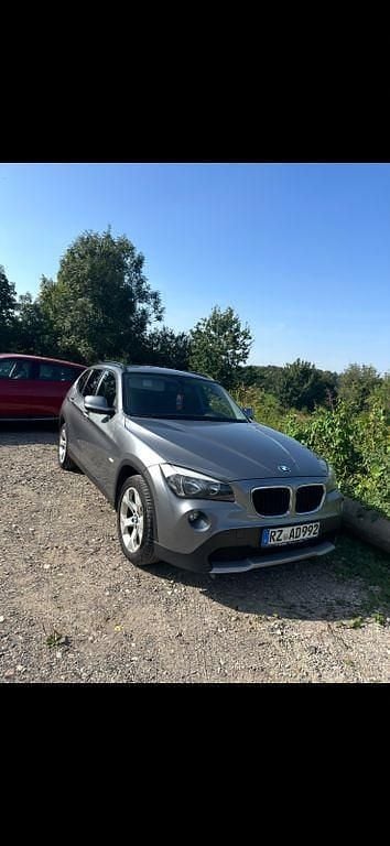 Gebraucht BMW X1 150 PS (110 kW) 2011 Grau SUV
