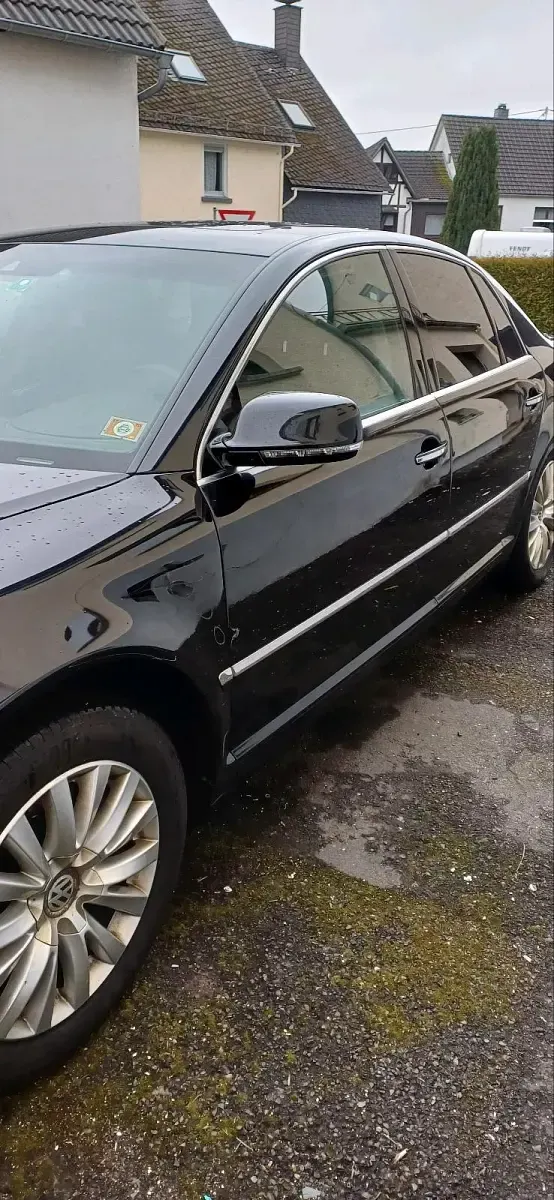 Gebraucht VW Phaeton 239 PS (175 kW) 2012 Schwarz Limousine