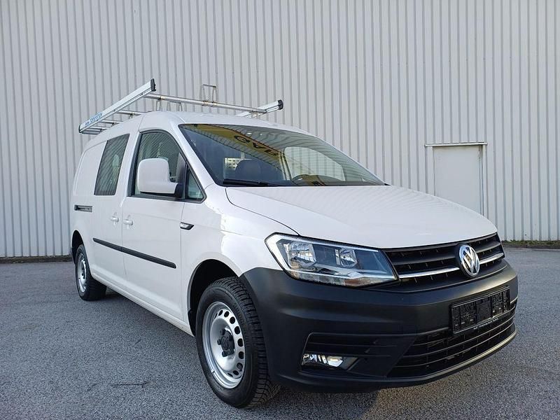 Gebraucht VW Caddy Maxi 122 PS (89 kW) 2020 Weiß Van / Kleinbus