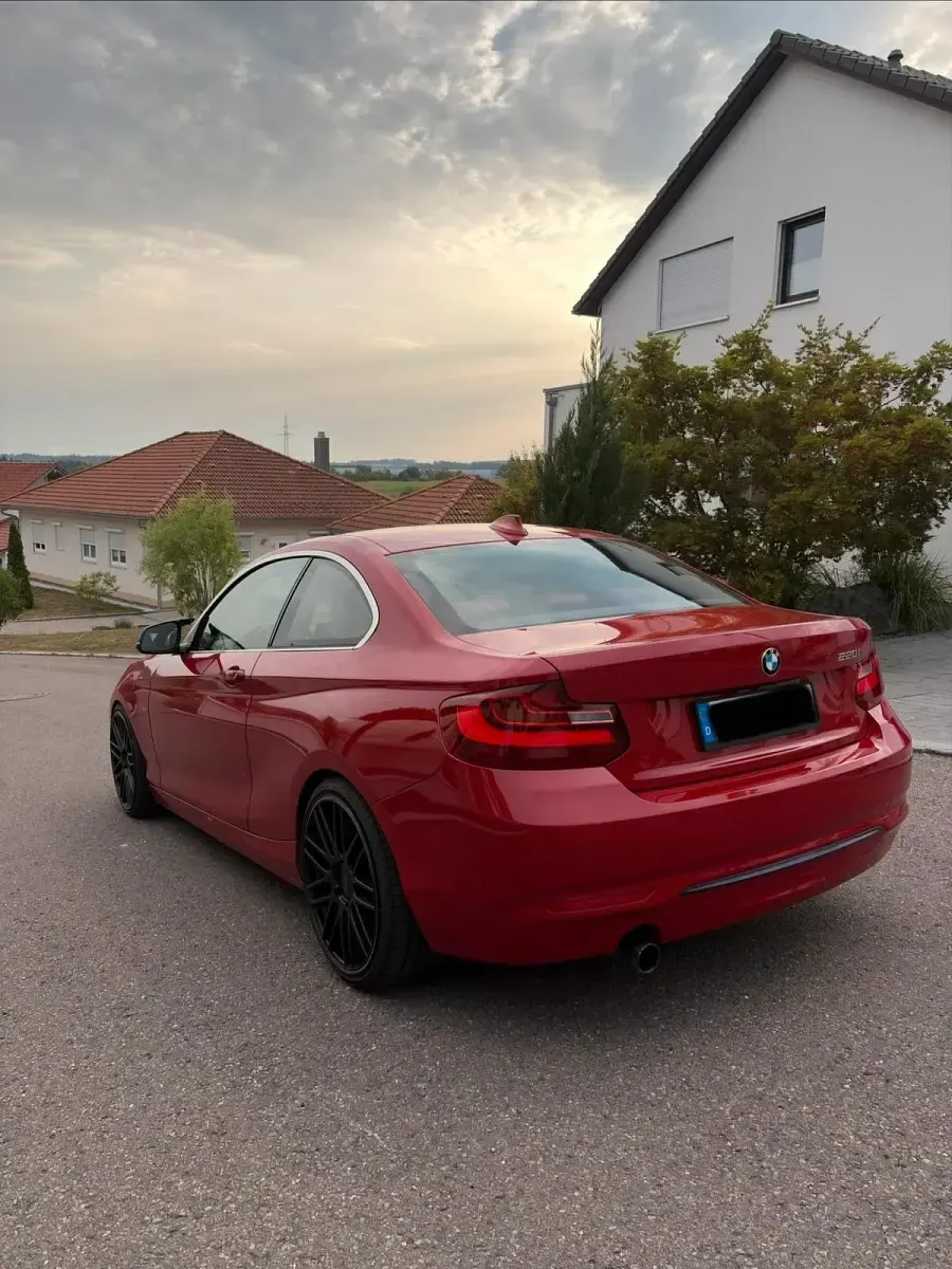 Gebraucht BMW 220 Sport Line 245 PS (180 kW) 2015 Rot Coupé