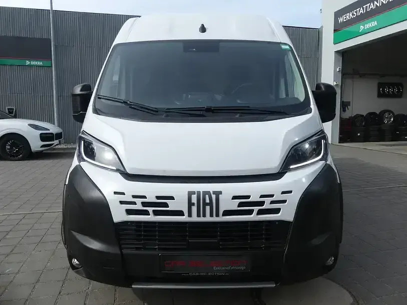 Gebraucht Fiat Ducato 179 PS (131 kW) 2025 Colore esterno (metallic) Van