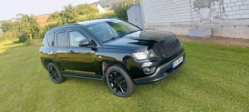Schwarz Gebraucht 2013 Jeep Compass SUV | 12.300 € (Teuer) - Bild 1/4
