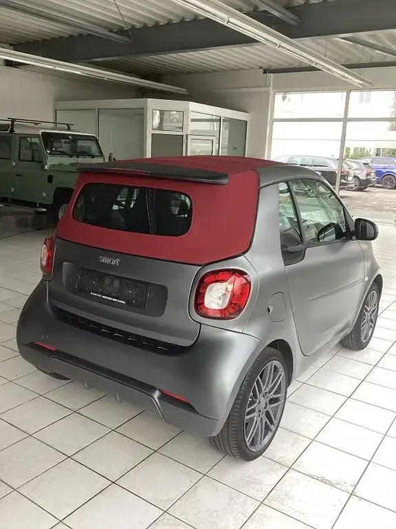 Gebraucht Smart ForTwo Cabrio Brabus 71 PS (52 kW) 2018 Grau Cabrio