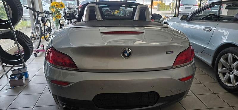 Gebraucht BMW Z4 184 PS (135 kW) 2015 Silber Cabrio