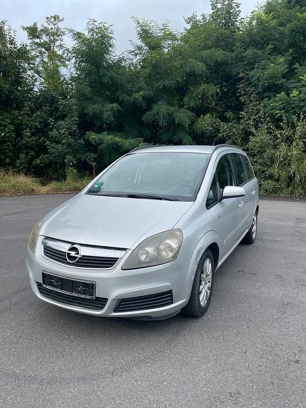 Silber Gebraucht 2005 Opel Zafira Van / Kleinbus | 1.199 € (Superpreis) - Bild 1/4