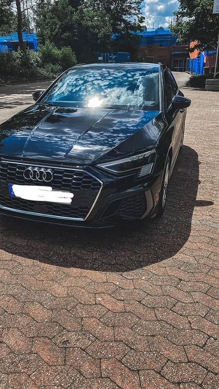 Gebraucht Audi A3 Sportback e-tron S-Line 204 PS (150 kW) 2021 Schwarz Kleinwagen