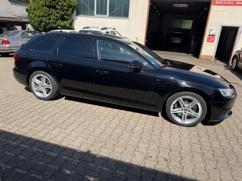 Second-hand Audi A4 Design 190 CP (139 kW) 2017 Negru Break