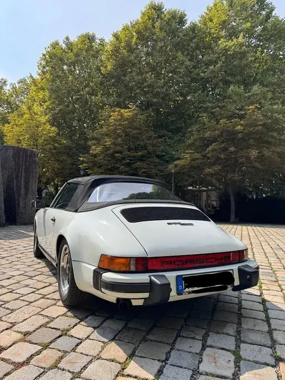 Gebraucht Porsche 911SC 179 PS (131 kW) 1983 Weiß Cabrio