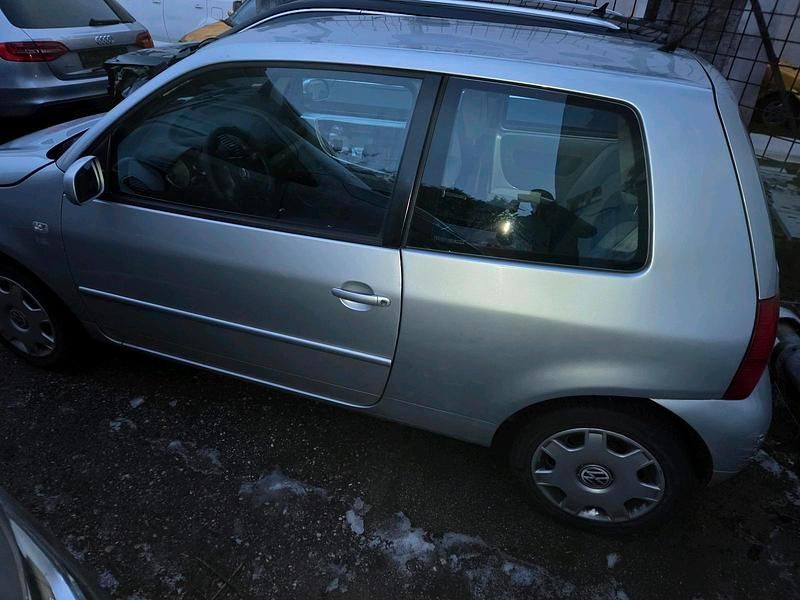 Gebraucht VW Lupo 75 PS (55 kW) 2002 Silber Kleinwagen
