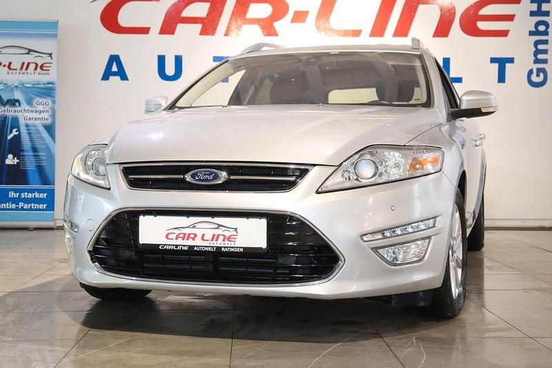 Silber Gebraucht 2012 Ford Mondeo Titanium Kombi | 6.888 € (Etwas zu teuer) - Bild 1/4