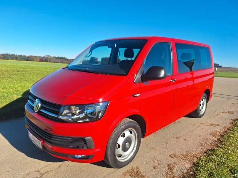Rot Gebraucht 2016 VW T6 Trendline Van | 31.899 € (Etwas zu teuer) - Bild 1/4