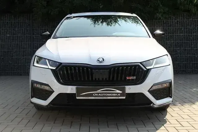 Gebraucht Skoda Octavia RS 245 PS (180 kW) 2021 Weiß Kombi